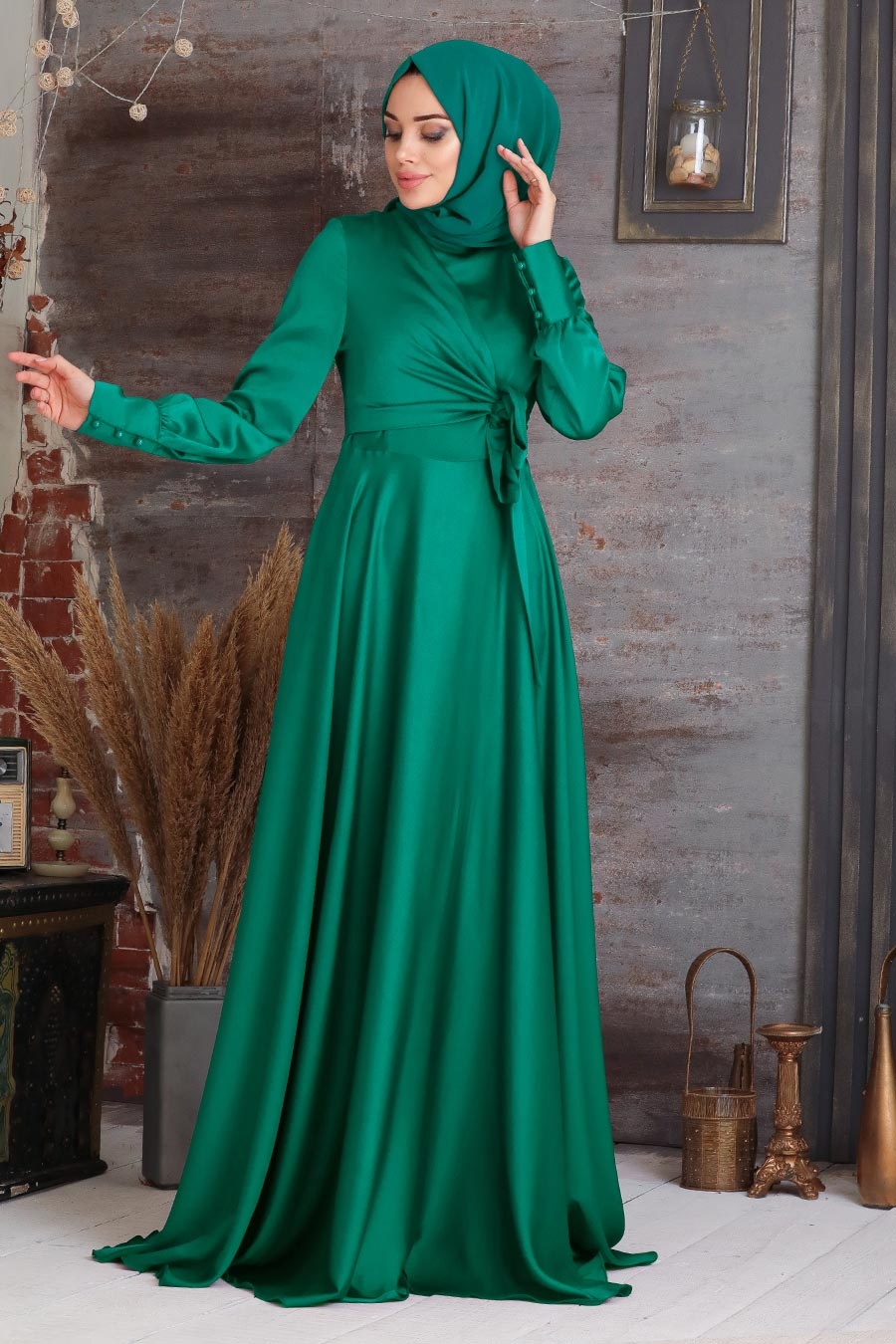 Tesettürlü Abiye Elbise Krep Saten Yeşil Tesettür Abiye Elbise 1420Y